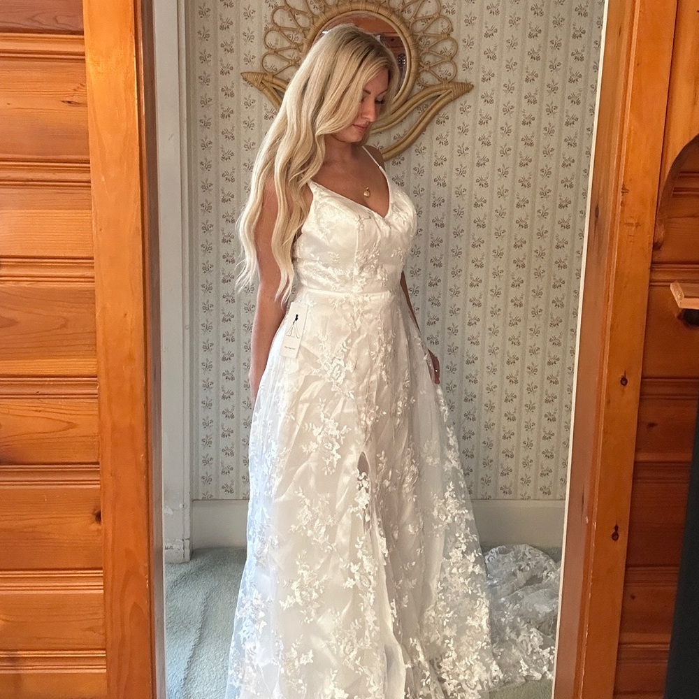 Lace wedding Gown